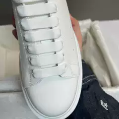 2024 New Summer Putian Shoes High Version Mcqueen Breathable White Shoes for Men and Women Heightening Thick-Soled Casual Sneakers