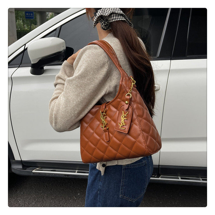 O1CN01ZN2xfJ2DKjgRQvX0Z !!2217723298591 0 cib