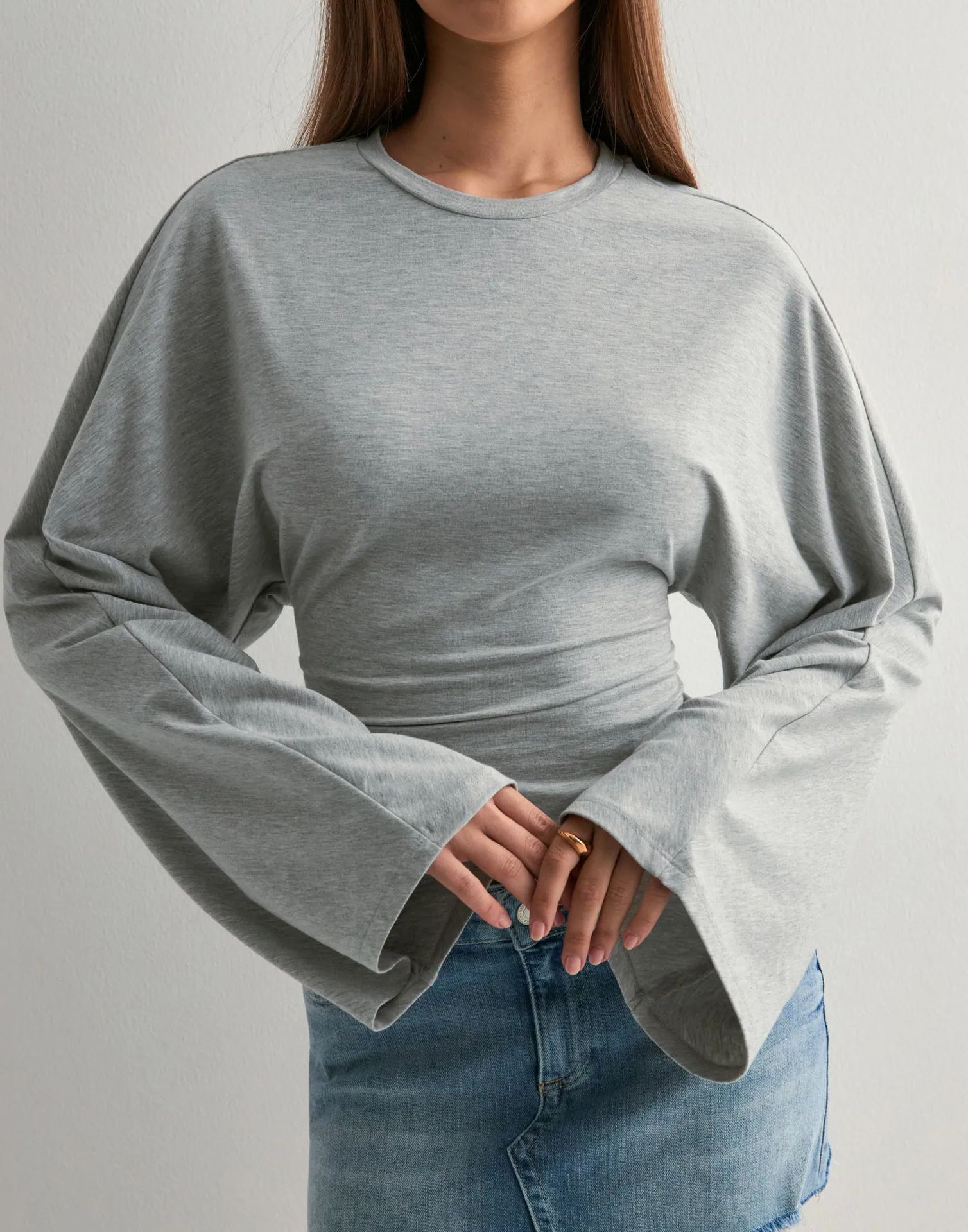 Womens Casual Long Sleeve Top Solid Color Waist Defined Round Neck Autumn Collection Wholesale Available