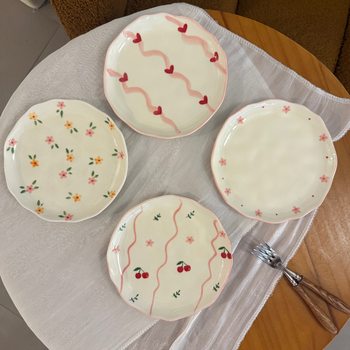 French Ins Style Hand-Pinched Asymmetrical Ceramic Plate High-Value Cake Plate Dessert Salad Plate Dinner Plate Wholesale