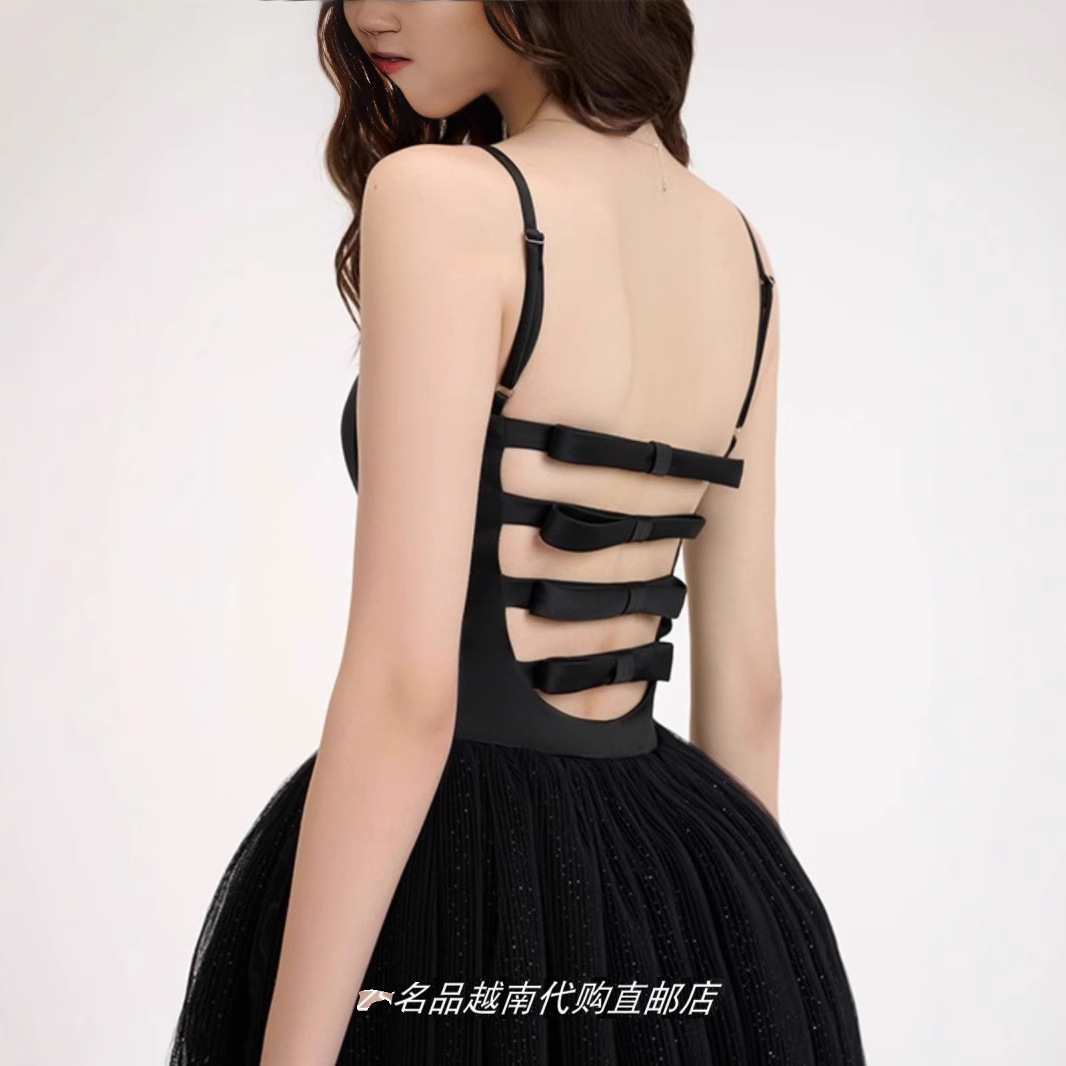 (Mới) Mã B0313 Giá 1620K: Áo Hai Dây Nữ Dotdan Sexy Gợi Cảm Sexy Hai Dây Hở Vai Thời Trang Nữ Chất Liệu G05 Sản Phẩm Mới, (Miễn Phí Vận Chuyển Toàn Quốc).