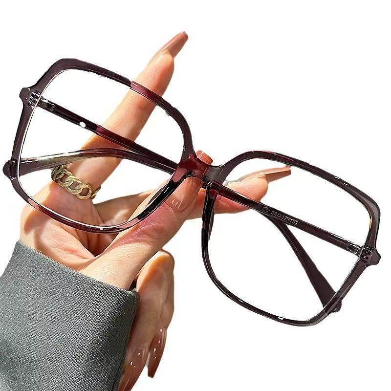 Trendy Oversized Square Anti-Blue Light Glasses for Women, Suitable for Prescription Lenses, Perfect for Photos and Commuting