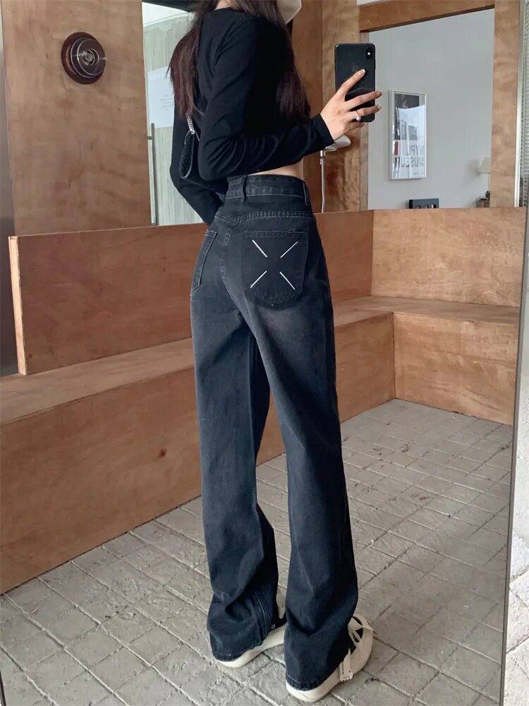 High Waisted Vintage Wide Leg Jeans for Women Distressed Hem Loose Fit Spring Fashion Wholesale Available
