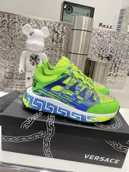 Fanjia 2023 Summer new Medusa couple's printed mesh breathable thick bottom all-match casual sneaker