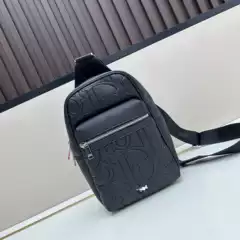 D Brand Women's Large-Capacity Solid Color Soft Leather Letter-Stitched Bag, Fashionable and Trendy, Lightweight and Wear-Resistant Genuine Leather Backpack