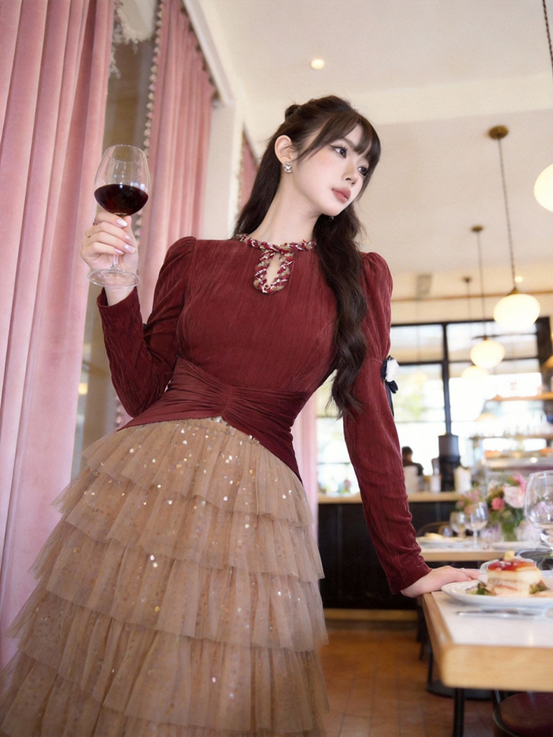 Đầm voan lưới nữ cổ tròn chiết eo khoét lỗ dáng tầng — Màu nâu cà phê