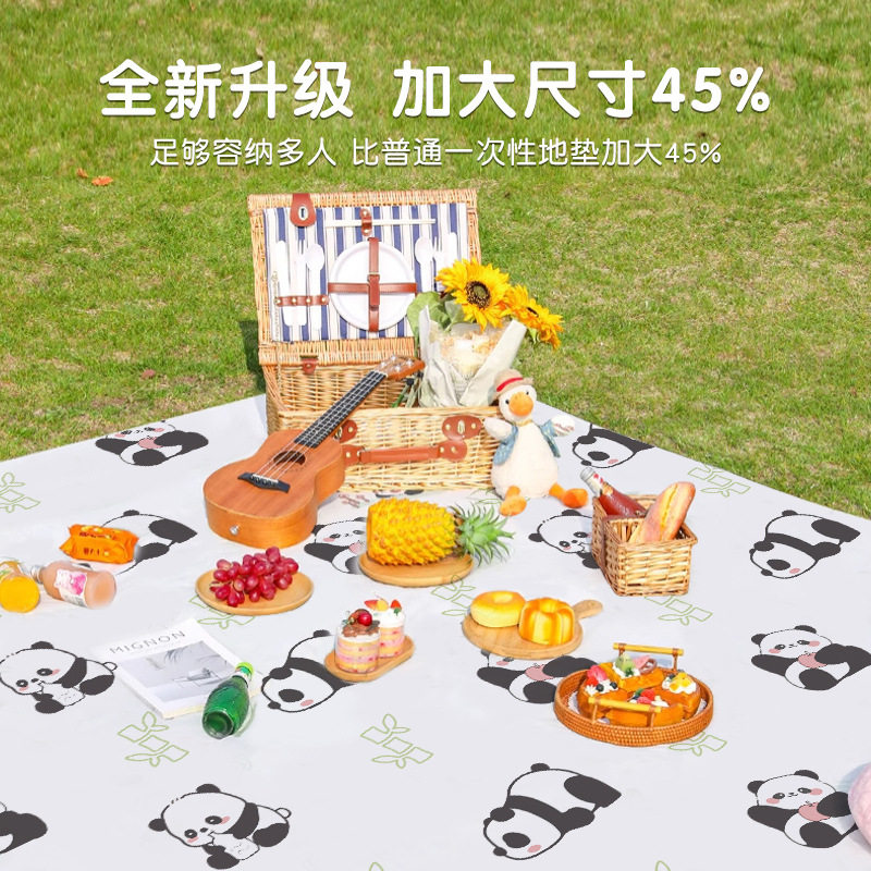 Outdoor camping disposable picnic mat thickened cloth moisture-proof mat spring outing mat folding waterproof beach lawn mat