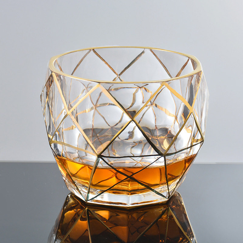 Spot supply Phnom Penh brandy glass wine glass brick and stone engraved Phnom Penh Cup hand-painted gold gift Cup