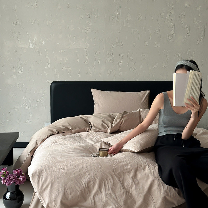 High-End Minimalist Style A-Grade Long-Staple Cotton Four-Piece Bedding Set with Three-Dimensional Jacquard, Skin-Friendly, Suitable for All Seasons, Breathable, No Fluorescence