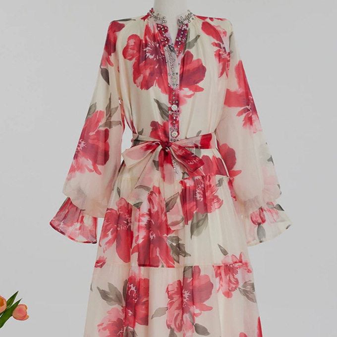 Fashionable Printed Patchwork Dress with Rhinestones Unique European Designer Style Perfect for Parties and Special