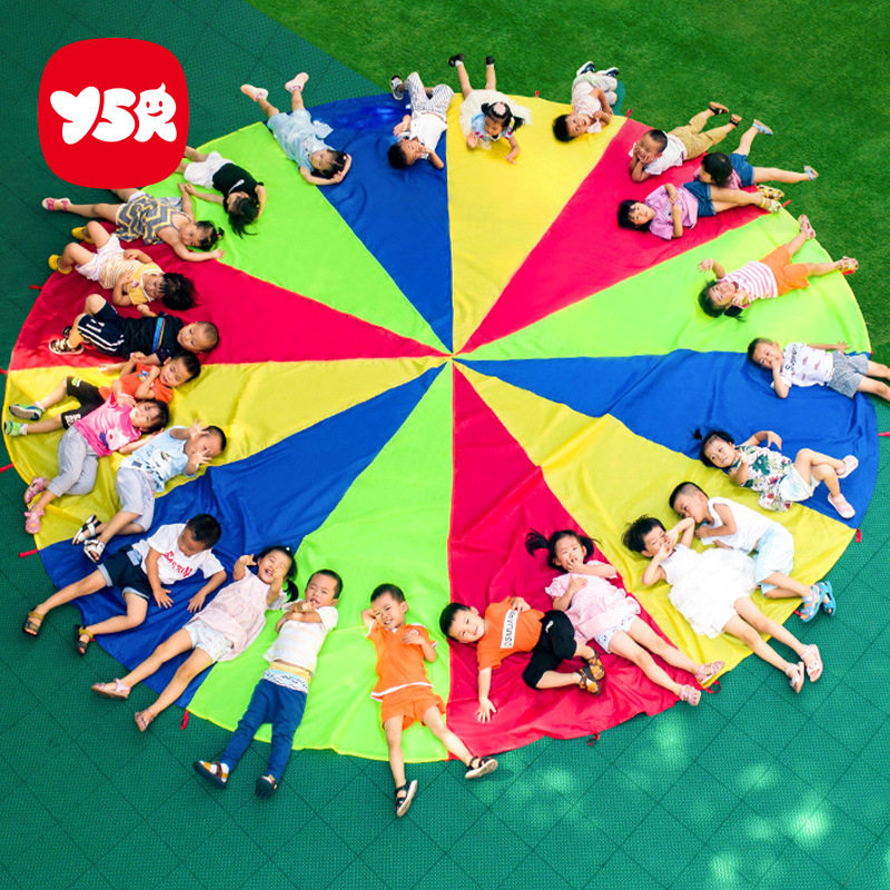 ร่มสีรุ้ง อุปกรณ์ประกอบฉากกลางแจ้งสำหรับโรงเรียนอนุบาล อุปกร...