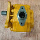 D50P-15 bulldozer parts 07437-71300 main clutch pump gear pump working pump