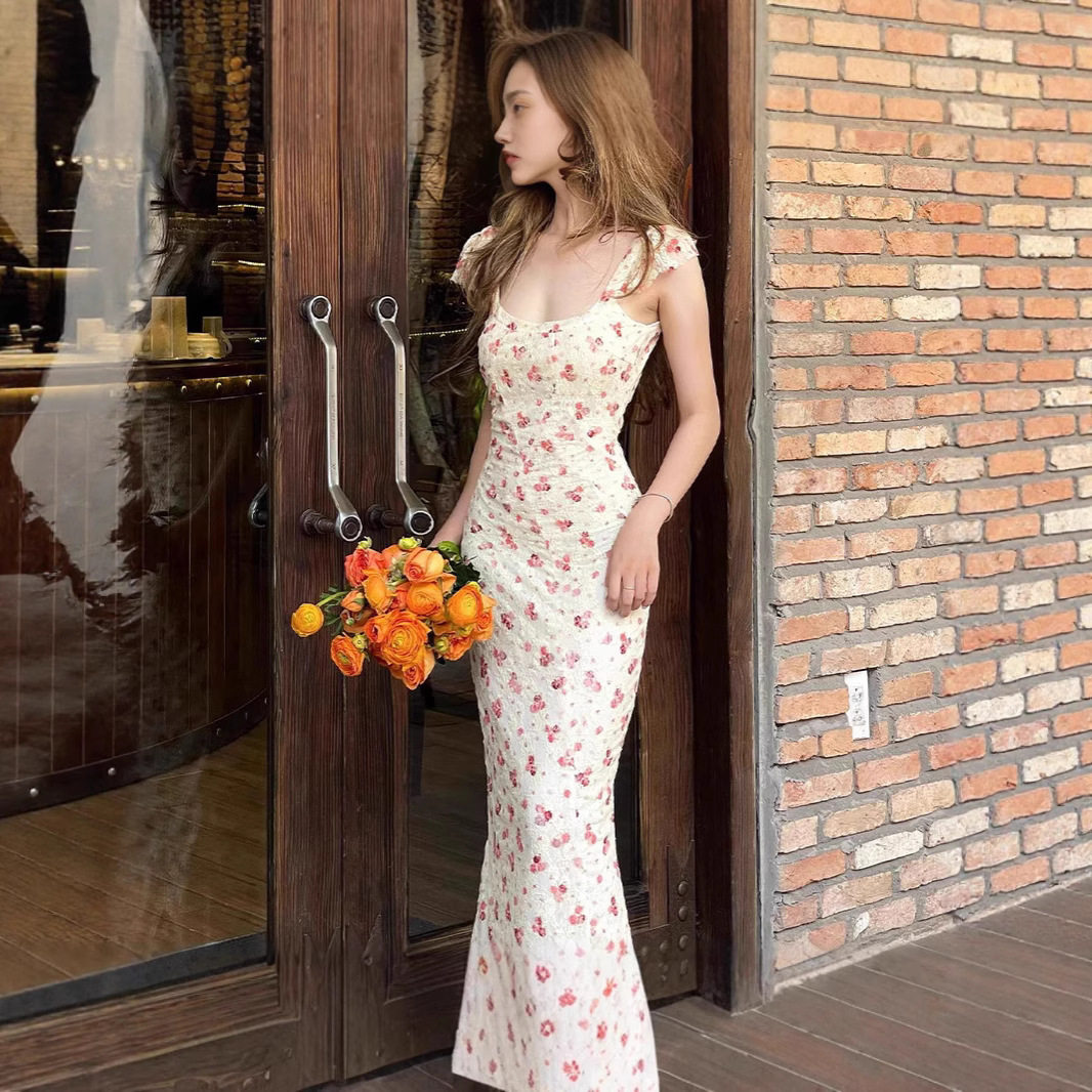 Retro Square Neck Rose Backless Dress Sweet and Spicy Style Autumn Collection Wholesale Available