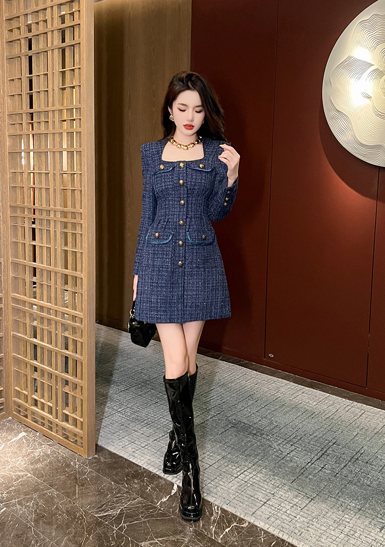 Đầm nữ dáng chữ A cổ vuông thắt eo vải tuýt dài tay — Màu tím xanh lam