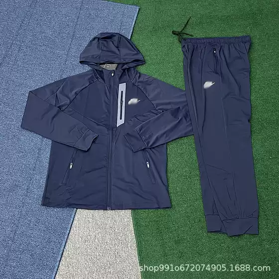E-Commerce Export Men's Sports and Leisure Suits European and American Autumn and Winter New Outdoor Mountaineering Cardigan Suits Hooded Trendy
