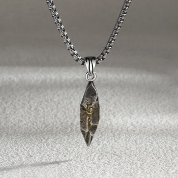 Vintage wishing stone necklace trendy men's personality neutral style Meteorite color matching pendant men's hip hop sweater chain accessories