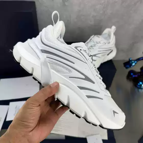 B44 Cross-Border D Brand 2024 New Couple Sports Shoes Brand New Classic Tennis Shoes Fashion Dad Shoes for Men and Women