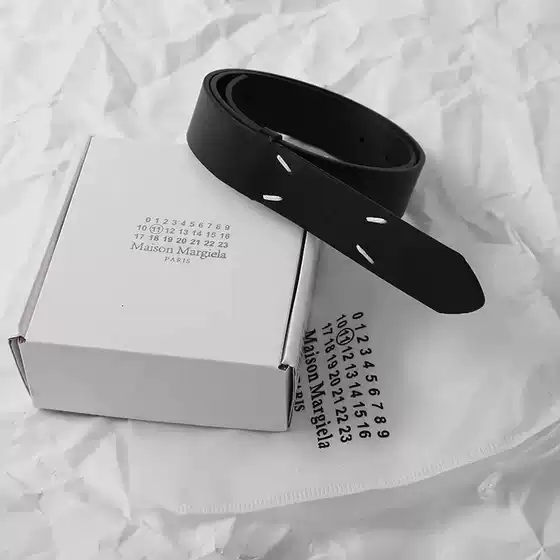 Cross-Border Trendy Brand Mm6 Niche Designer Unisex Leather Belt with Perforated Pin Buckle