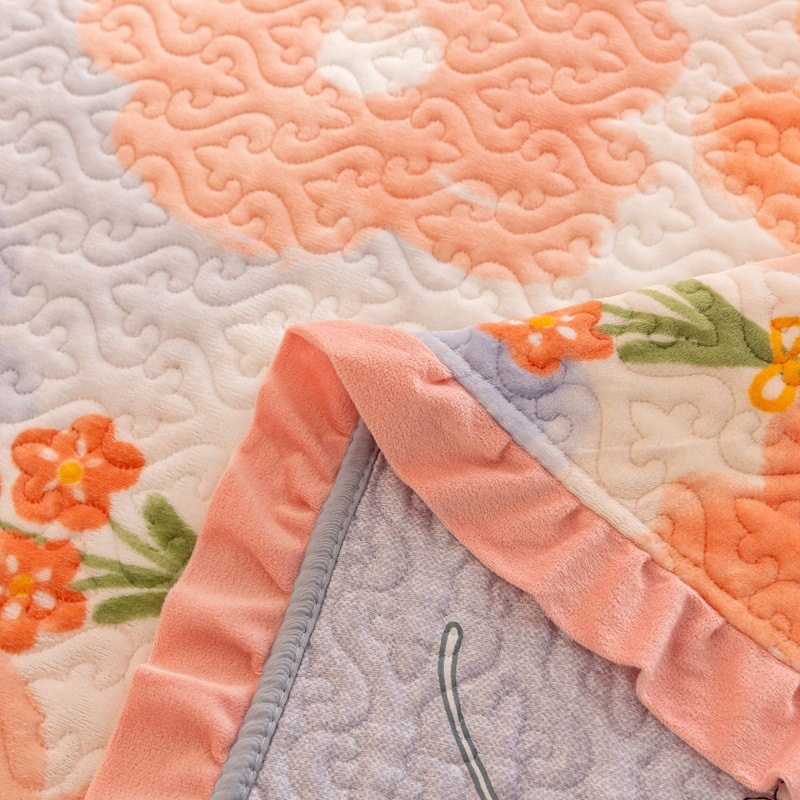 New Winter Milk Velvet Quilted Bed Cover Single Piece Coral Velvet Tatami Thickeneded Anti-Slip Double Bed Bed Sheets Three-Piece Set