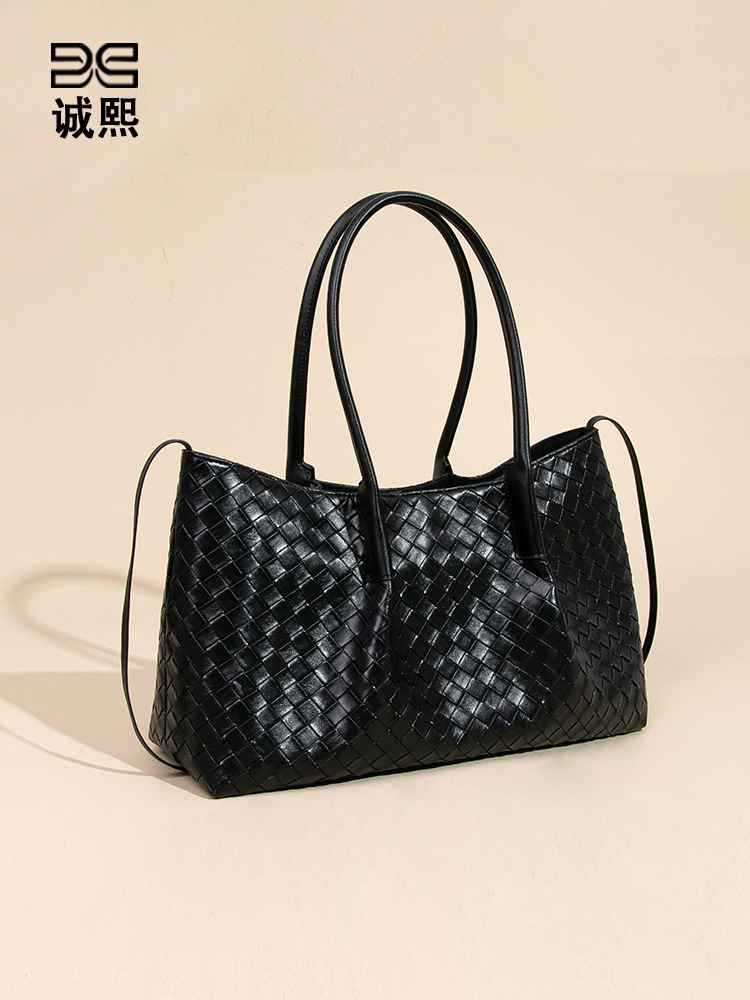 Túi tote nữ cỡ lớn dáng ngang đan thủ công có túi con — B2389-1 # màu đen
