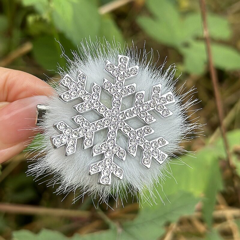 超闪水钻珍珠雪花小鸭夹高颜值圣诞节温柔可爱发卡冬季新款头饰女