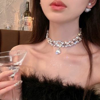 Wandering Moonlight ~ Baroque diamond necklace female 2024 New light luxury niche high-grade rhinestone necklace clavicle chain