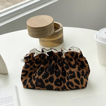 Portable High-End Cosmetic Bag Korean Style Leopard Print Cosmetic Bag Cosmetics Bag Evening Bag Women's Clutch Bag