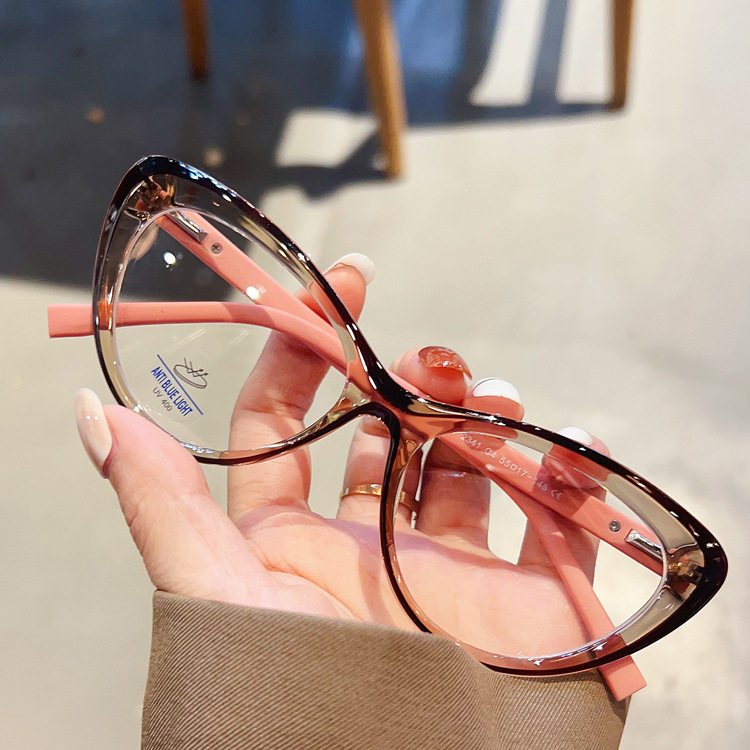 Fashion new glasses frame foreign trade hot spring TR90 plain glasses cat eye black frame anti-blue light glasses female 2023