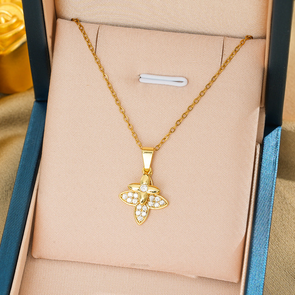 146 ダブルクローバー ネックレス - ゴールド