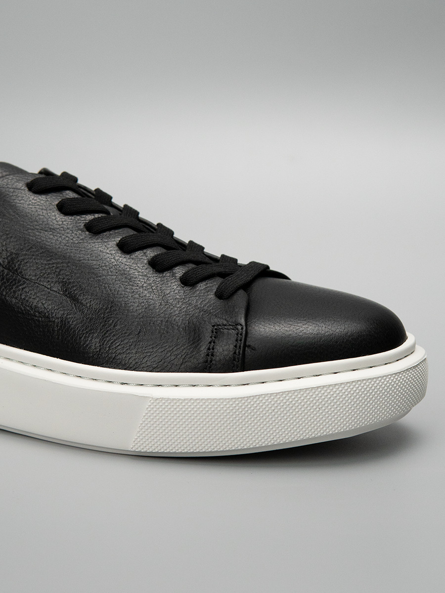 Giày sneaker da retro đánh bóng kiểu mới — Màu đen