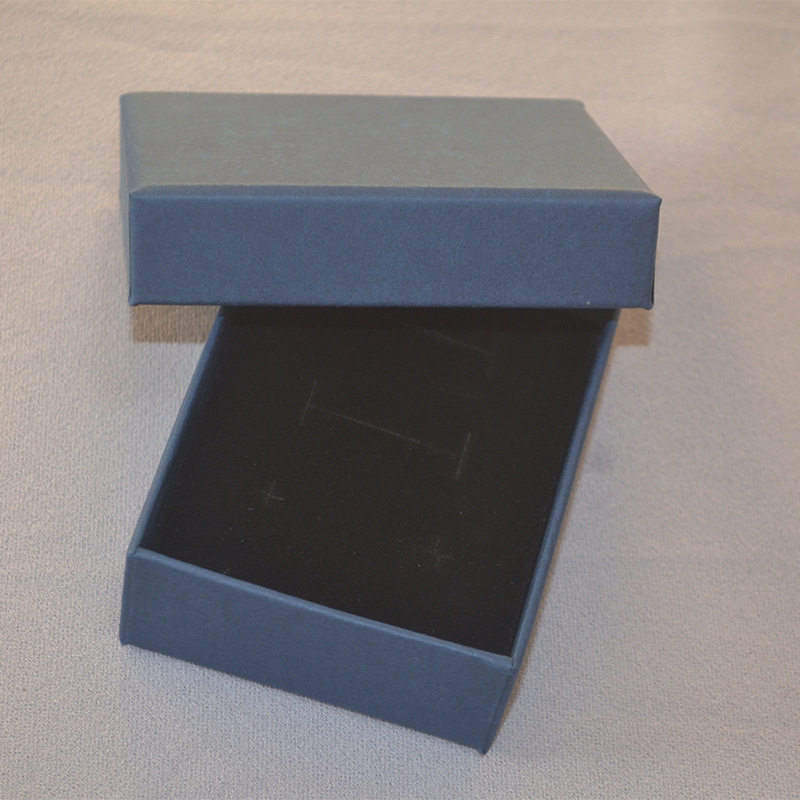 A generation of hair jewelry jewelry necklace bracelet earrings ring kraft paper box carton