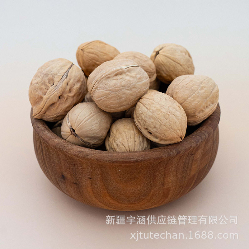 Xinjiang Original Flavor 185 Thin-Skinned Walnuts Specialty Crispy Walnuts Hand-Peeled Paper-Skin Snacks Nuts Wholesale Fragrant Crispy Bulk Pack
