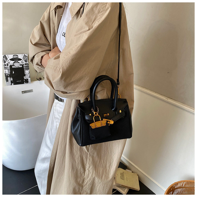 O1CN01a9vt292IRDN6xecjT !!2207805539282 0 cib