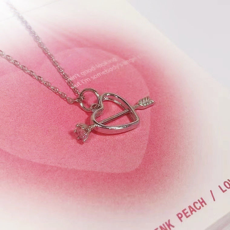 Lovely pink diamond one-shot heart-piercing necklace New Cupid Love natural pink diamond pendant necklace