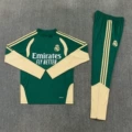 2627 green real madrid half-length sleeve set