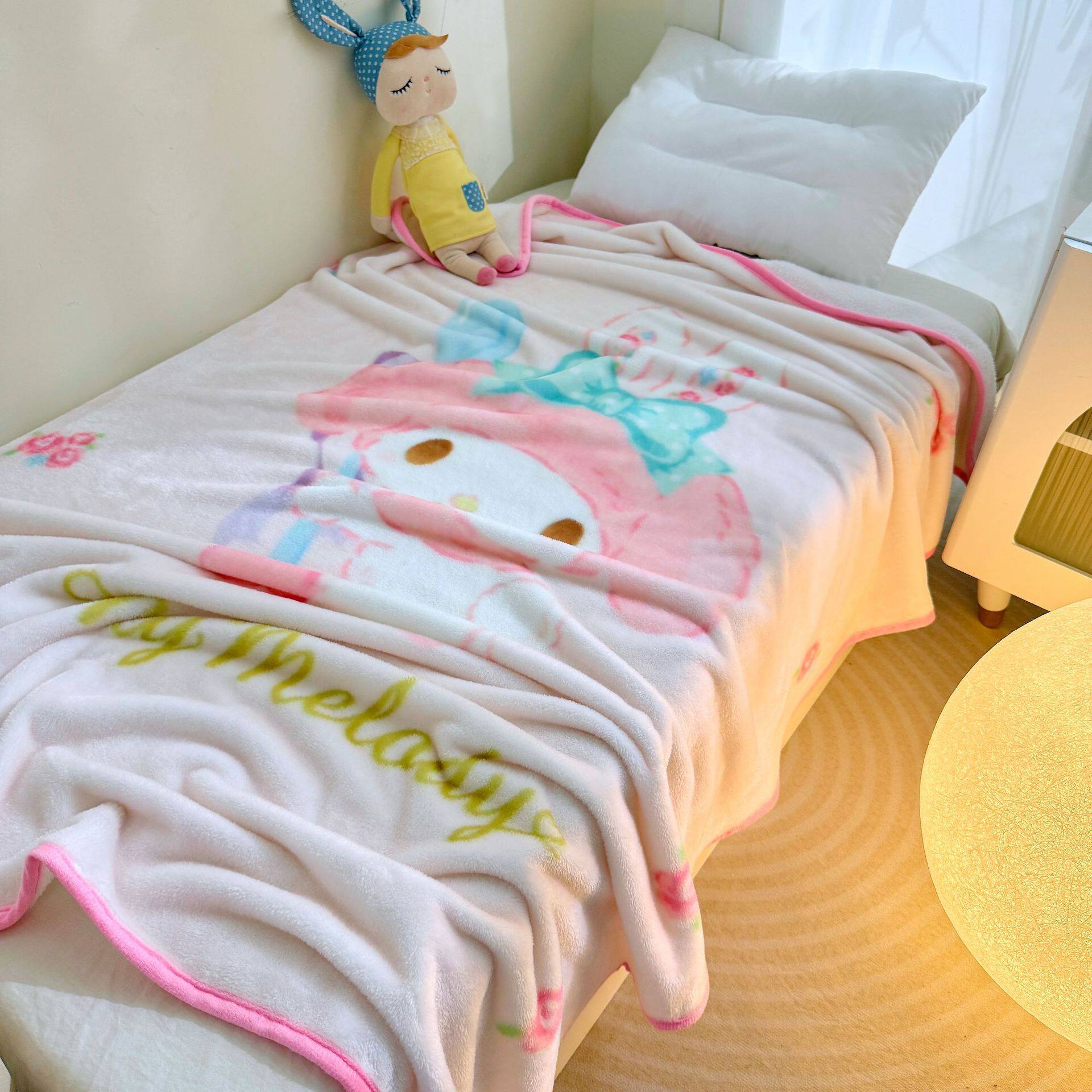 Sanrio Cartoon Blanket Milk Fleece Thickened Blanket Children's Cartoon Nap Blanket Students Nap Blanket Foreign Trade