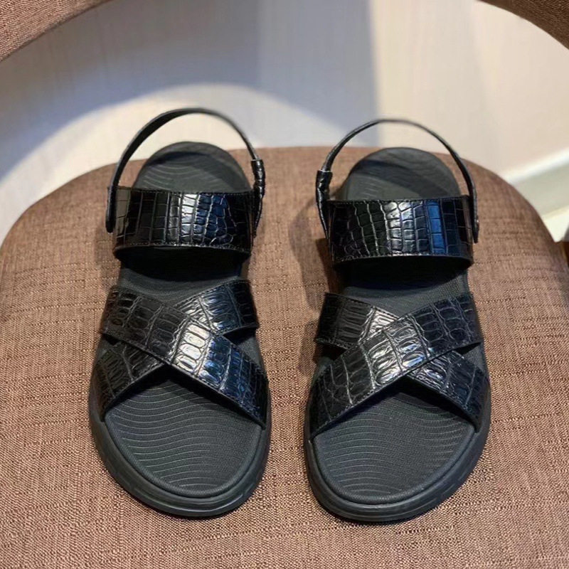Sandal Nam Da Bụng Cá Sấu Chiều Cao Đế Khoảng 3cm Màu Đen