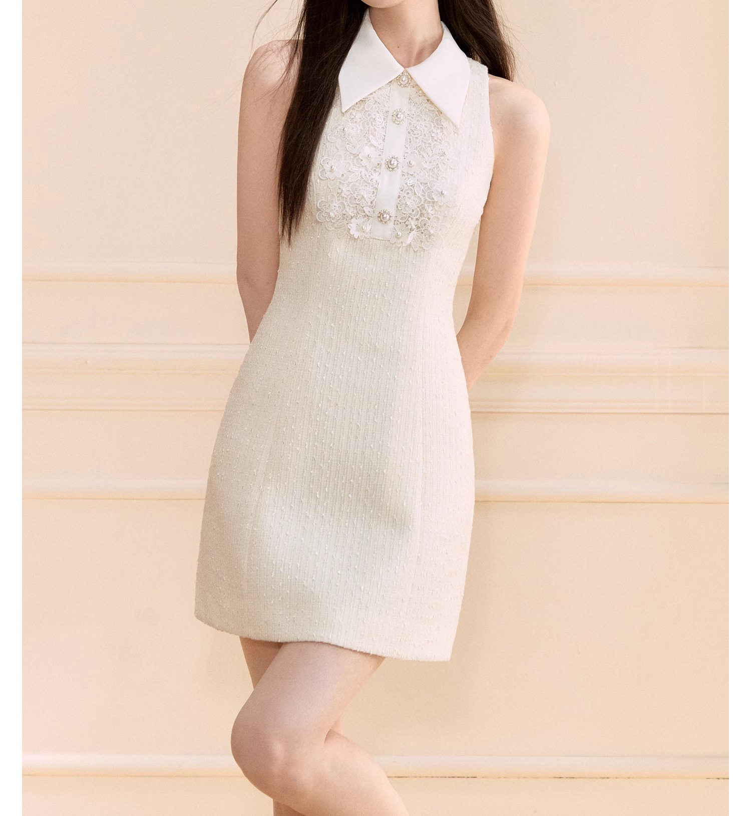 Đầm maxi nữ thắt eo ren không tay cổ polo A-line — Xăng-đan chi tiết 4