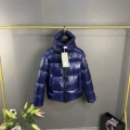 Glossy red label, blue