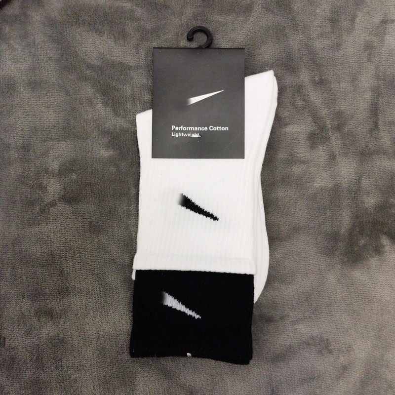 ダブルフック 白と黒