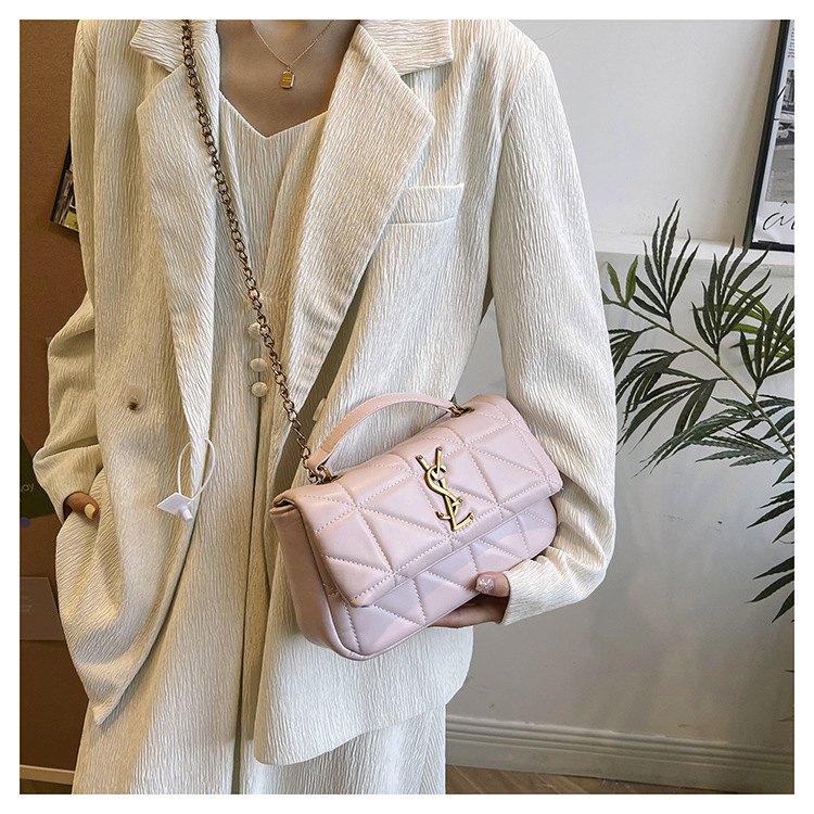 O1CN01aMr1bA232HUV0qyRF !!2215817057197 0 cib