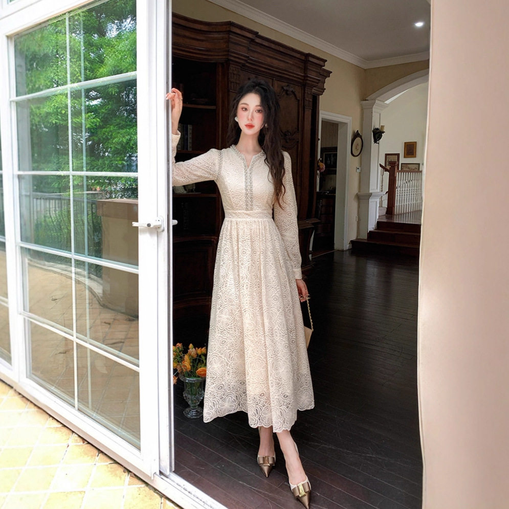 French Style Evening Dress for Women V Neck Long Sleeve Embroidered Lace with Rhinestones Elegant Party Wear