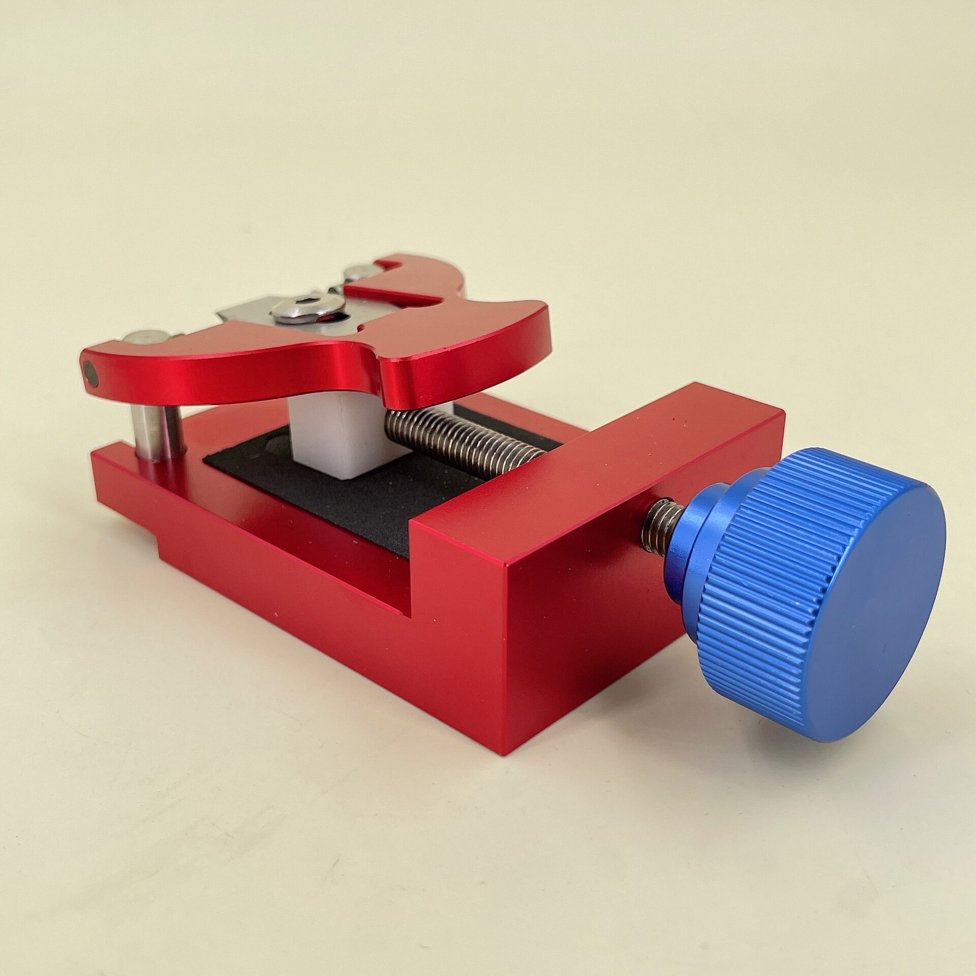 Watch Repair Tools, Open Bottom Cover Machine, Good Quality Bottom Pry Machine, Pry Watch Back Cover to Change Battery, Metal Boat-Shaped Watch Opener