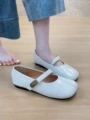 [Closed-toe style] Excellent craftsmanship--Beige