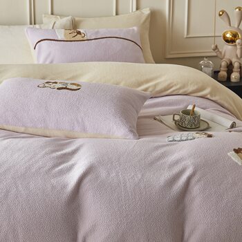 High-End Class a Thickeneded Milk Velvet Four-Piece Winter Double-Sided Velvet Warm Baby Velvet Bed Bed Sheets Quilt Cover Towel Embroidered Three
