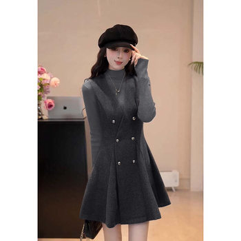 French Retro Elegant Half Turtleneck Bottoming Shirt Waist Slimming Look Vest Skirt Women's Winter Fashionable and Age-Reducing Two-Piece Set