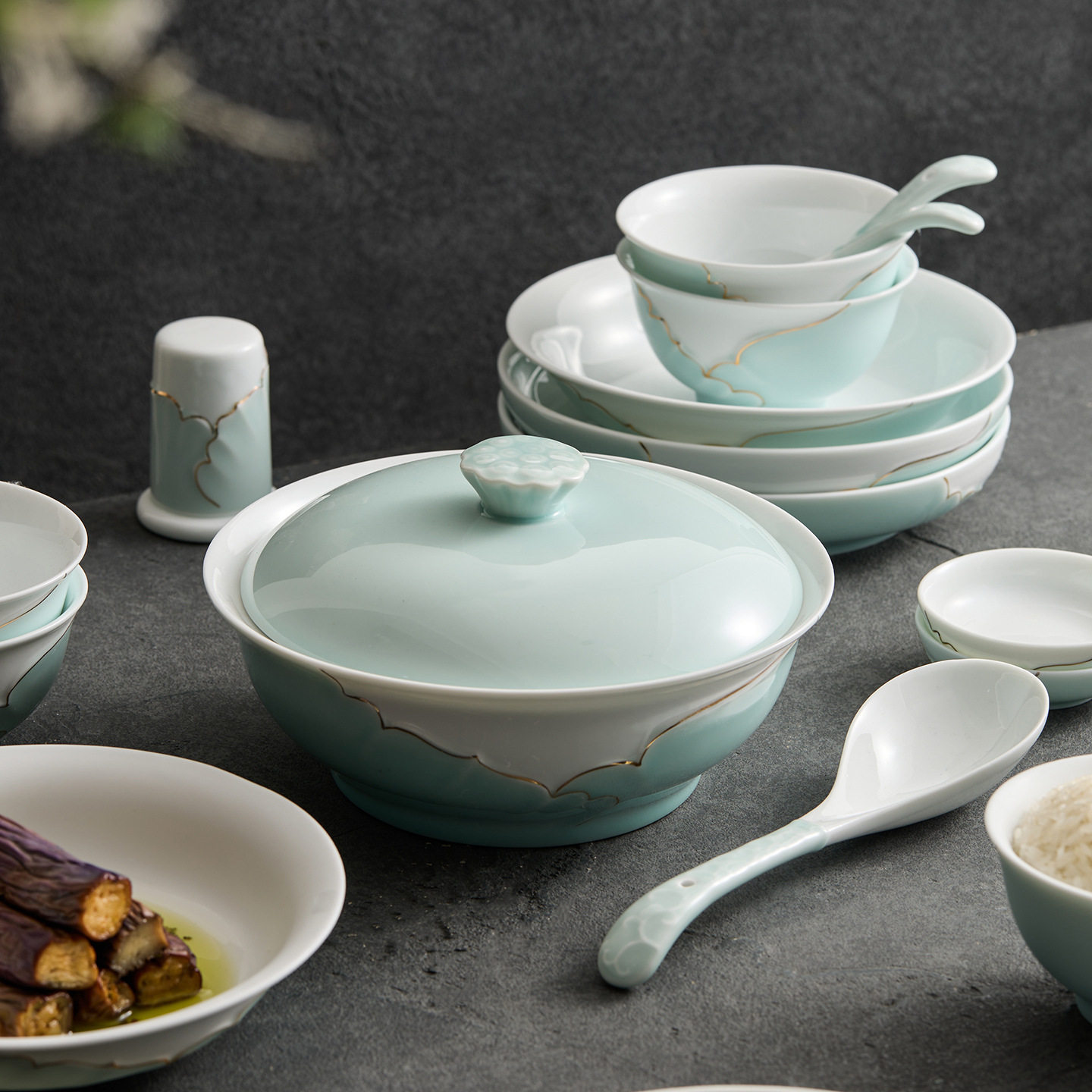 Dehua Celadon Tableware 2025 New Style Exquisite and High-Looking Chinese Style Accessible Luxury High-End Underglaze Color Ceramic Bowl Rice Bowl