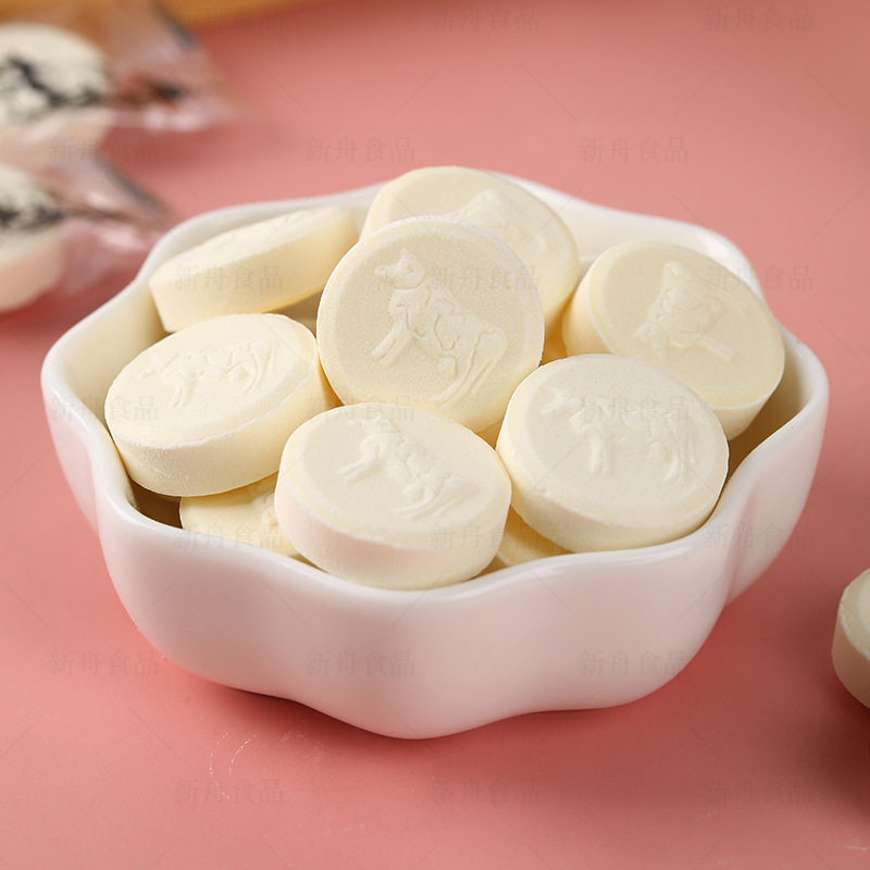 Xinjiang high calcium milk shell 500 g/bag herdsmen's dry milk slices independent bag children's snack candy cheese