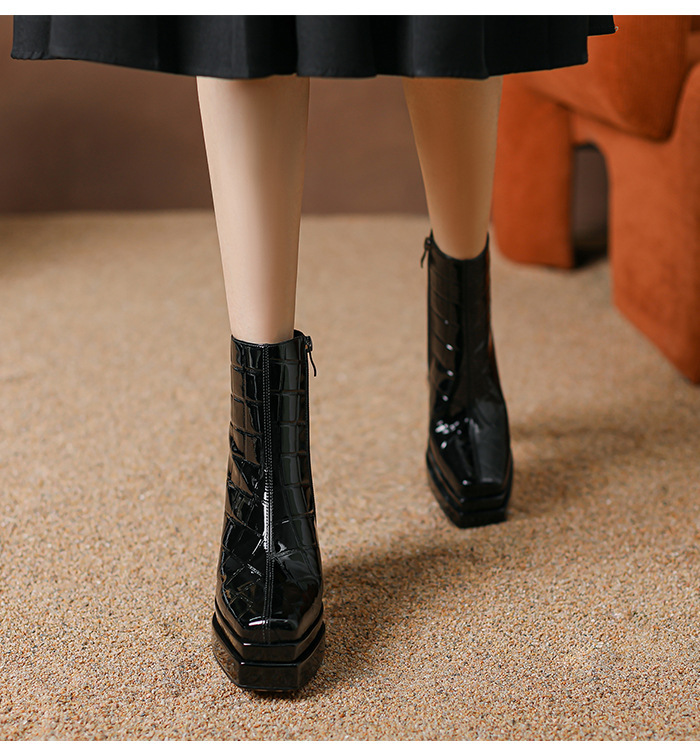 Boot nữ cổ thấp gót thô siêu cao 10cm đế platform mũi vuông khóa kéo bên hông — màu đen, Màu trắng ngà