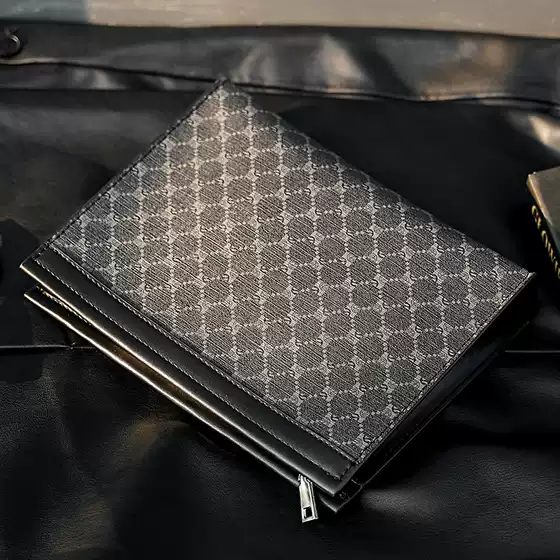 High Quality Men's Light Business Clutch Trendy Brand Fashionable Horizontal Envelope Bag All-match ipad Clutch Bag Underarm Bag